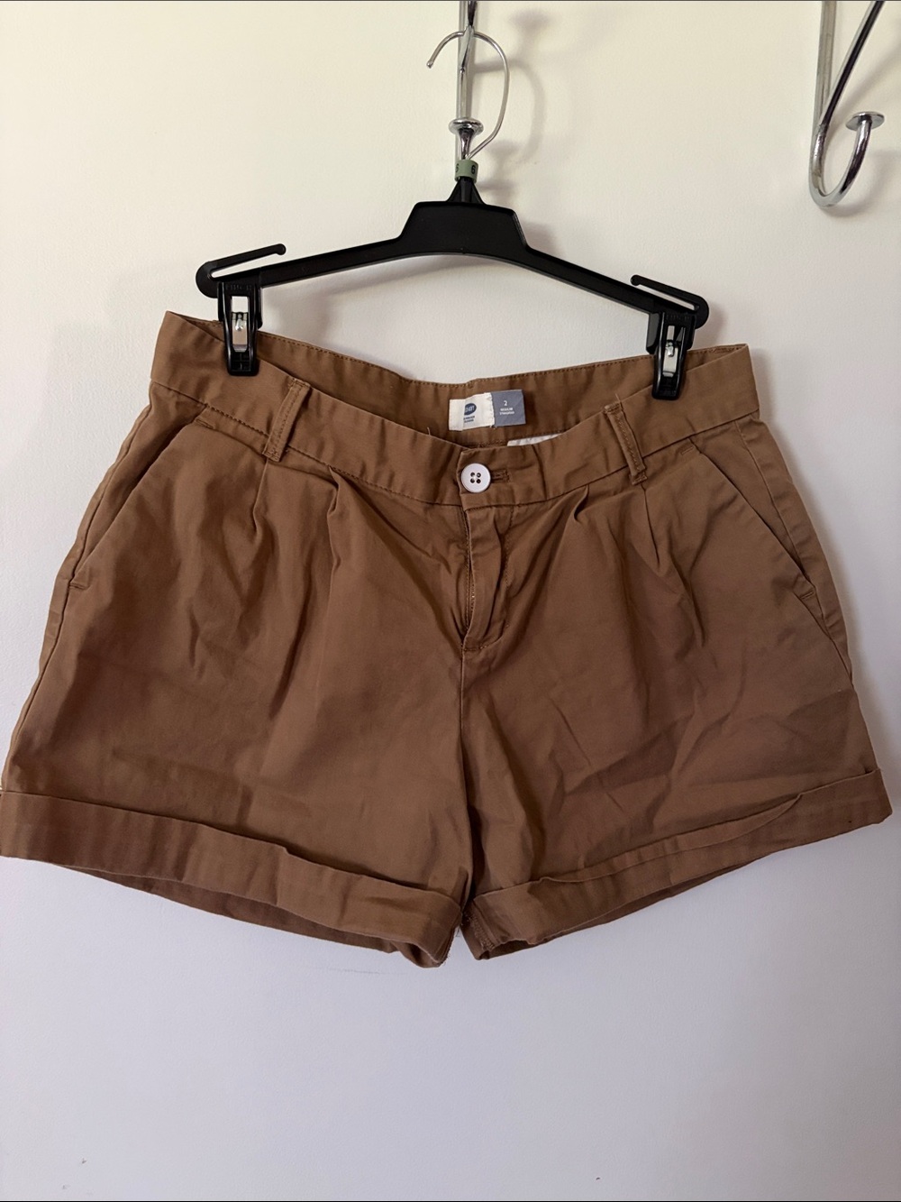 Old Navy Tan High-Rise Cuffed Cotton Shorts